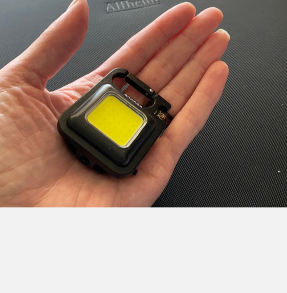 Фонарь - брелок аккумуляторный Keychain Light 5W (30 Led, 4 режима работы), магнит / карабин фонарик брелок